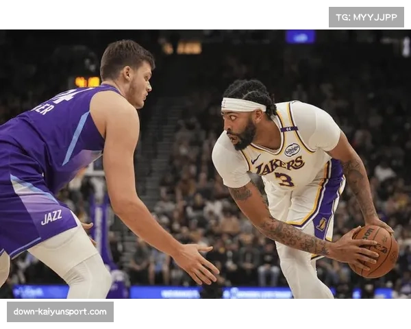 湖人胜爵士 戴维斯高位策应每回合1.18分 湖人胜爵士 戴维斯高位策应每回合1.18分